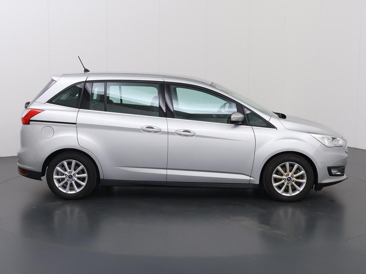Ford GRAND C-MAX 1.0 Titanium | Parkeercamera | Winterpakket | Climate Control | Cruise Control |