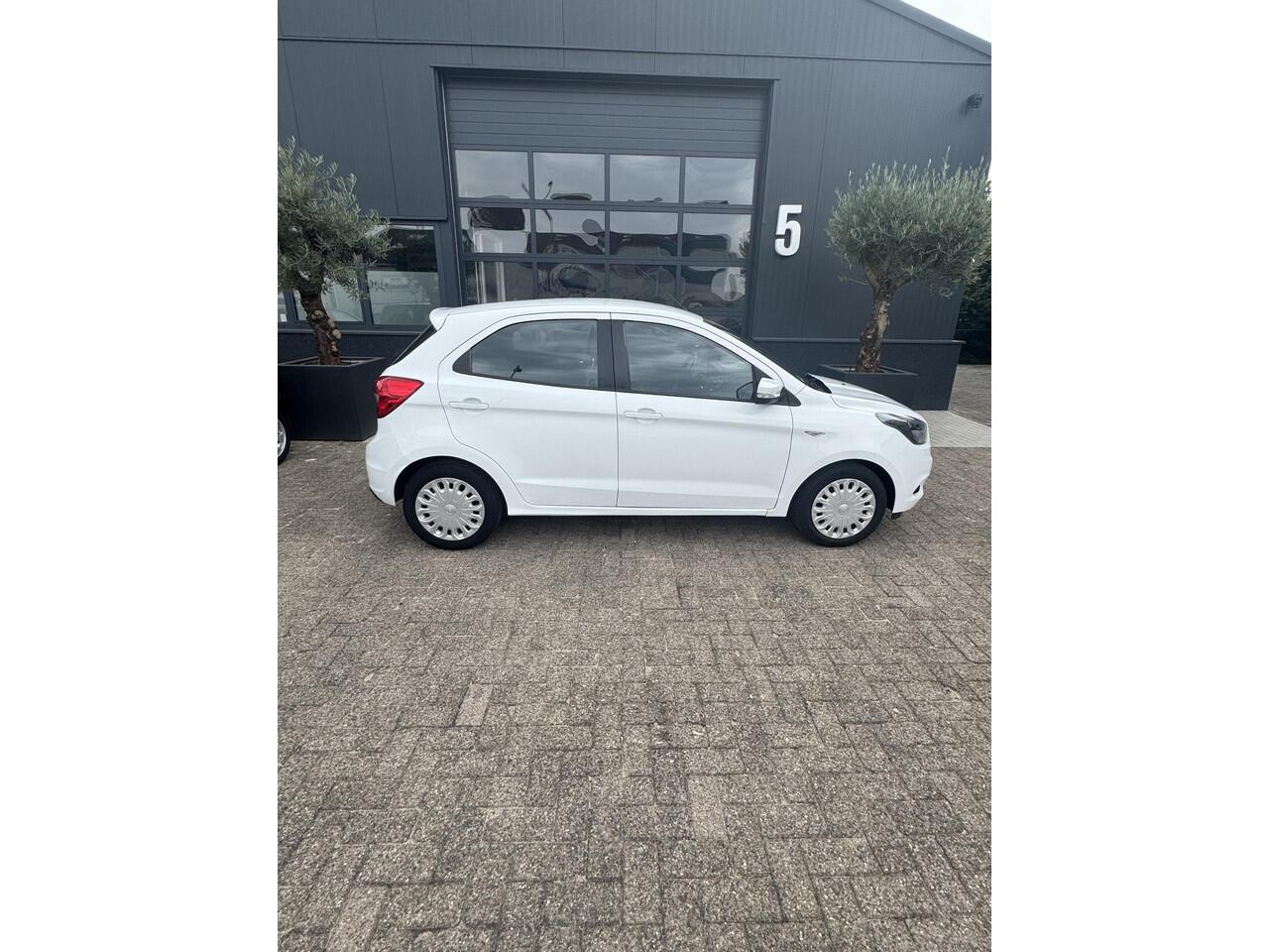 Ford KA Ka+ 1.2 Trend Essential