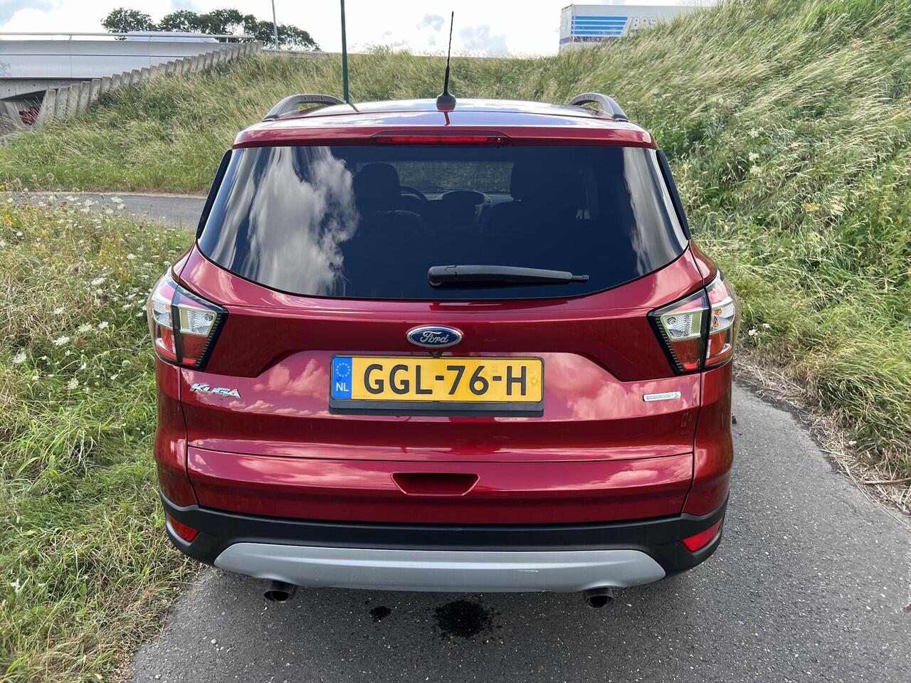 Ford KUGA 1.5 EcoBoost ST Line