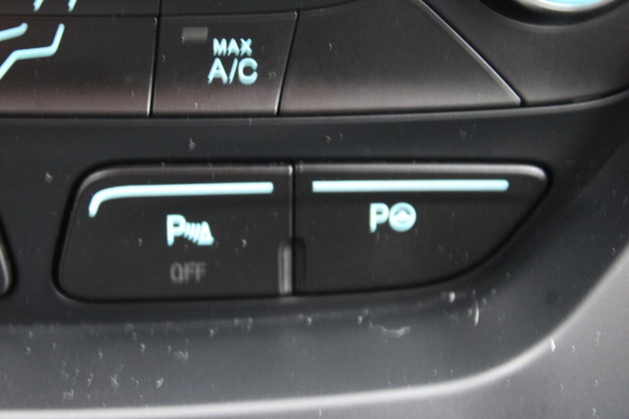 Ford KUGA 1.5 150pk EB ST Line ECC/Cruise/Navi/Camera/Trekhaak/Alcantara