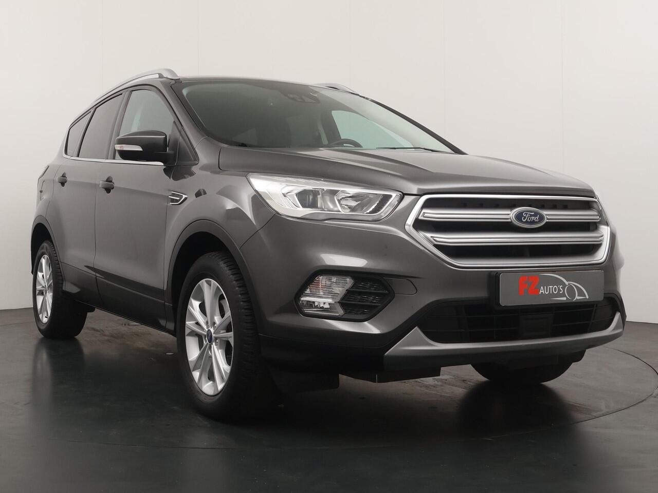 Ford KUGA 1.5 EcoBoost Titanium - Navigatie - Climate Control - Trekhaak - 1.800 kg. trekgewicht