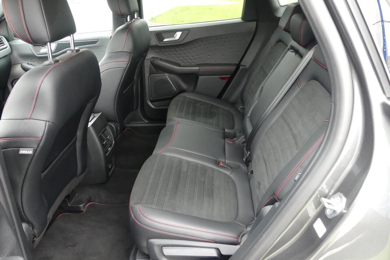 Ford KUGA 2.5 PHEV ST-Line X ADAPTIEVE CRUISE, HUD, B&O, ELEKT. ACHTERKLEP, STOELVERW., CAMERA V&A, CLIMA, NAVI, 26.784KM