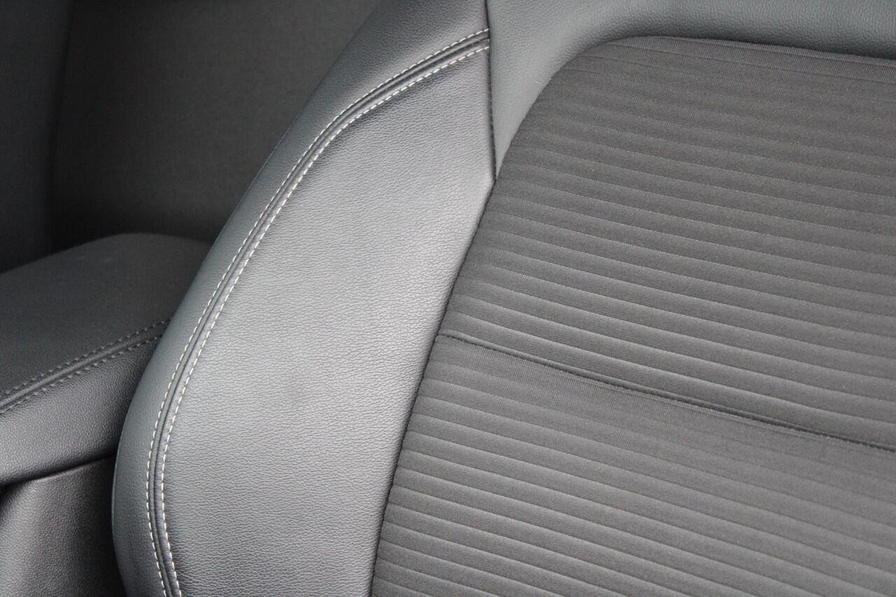 Ford KUGA 2.5 PHEV Titanium X | Weg/Uitklapbare Trekhaak (Elektrisch bedienbaar) | Adaptive cruise control | Winter Pack | Half-leder | Bang&Olufsen | Elektrische achterklep