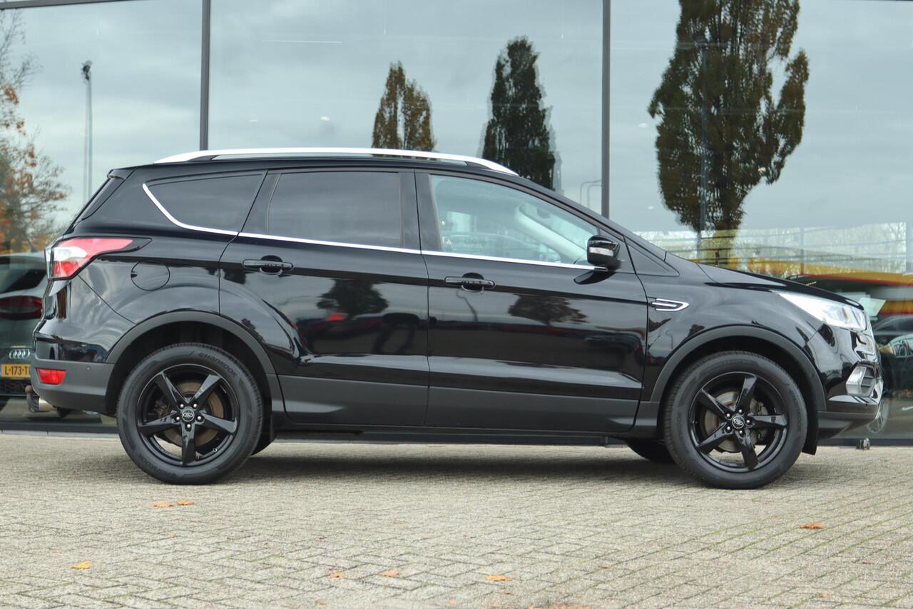 Ford KUGA 1.5 ECOBOOST TITANIUM | TREKHAAK | WINTER PACK | CARPLAY | CLIMATE | CRUISE