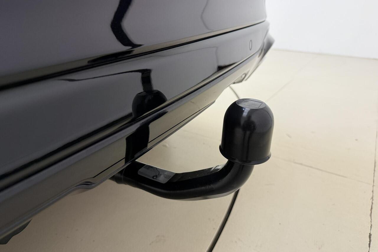 Ford KUGA 1.5 EcoBoost ST-Line X | Apple Carplay/Android Auto | Climate Control | Premium Audio | Cruise Control | Draadloze telefoon lader | Keyless entry + start |