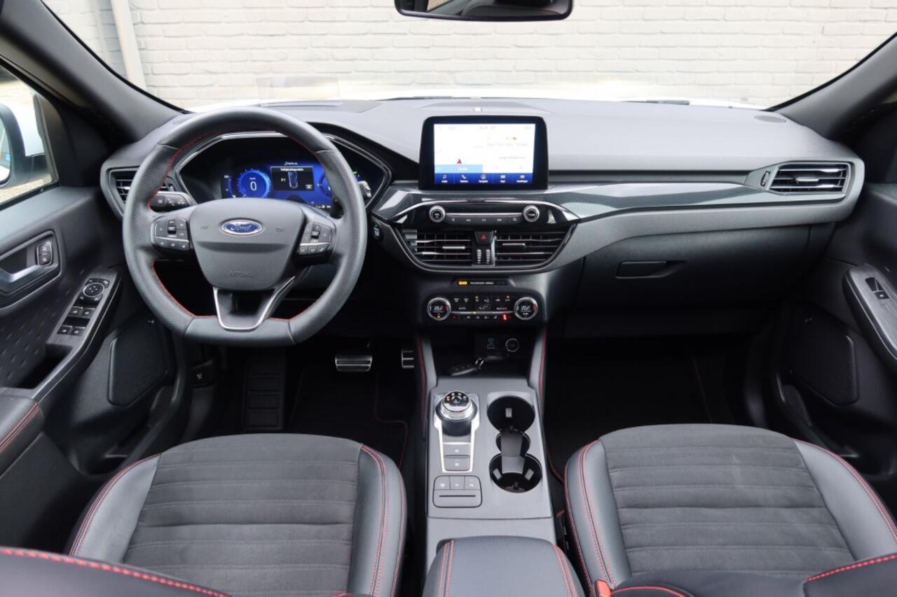 Ford KUGA 2.5 PHEV ST-LINE, PANO, TREKHAAK ENZ...