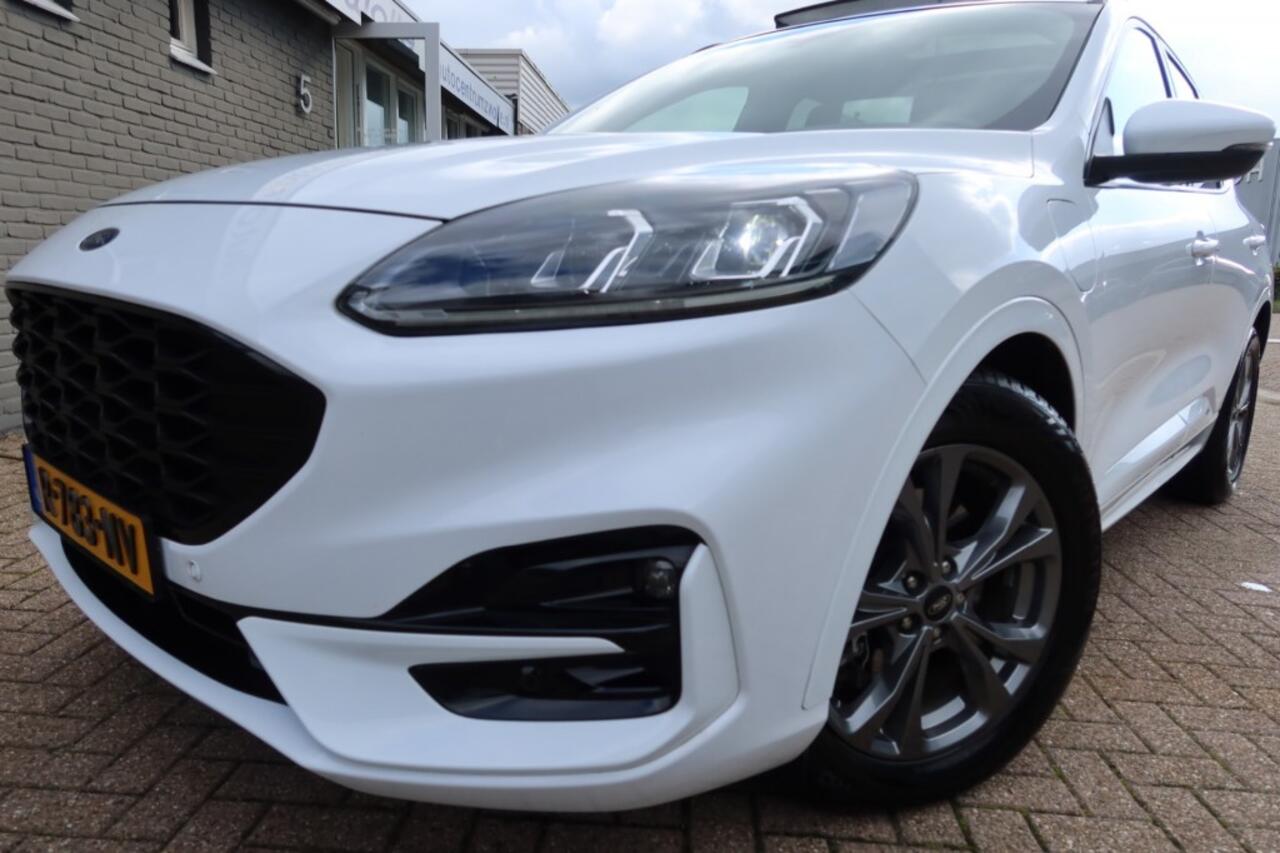 Ford KUGA 2.5 PHEV ST-LINE, PANO, TREKHAAK ENZ...