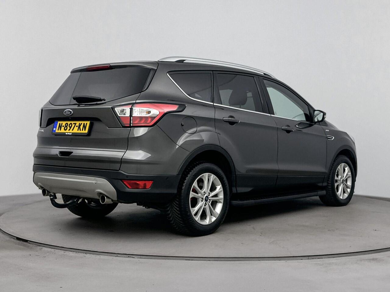 Ford KUGA 1.5 EcoBoost Titanium 150PK | Trekhaak 2.000KG | Navigatie | Stoel, Stuur en Voorruitverwarming | Parkeersensoren Voor & Achter