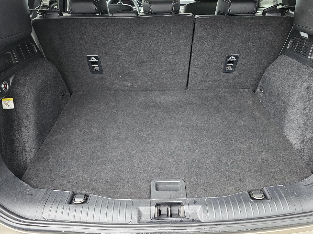 Ford KUGA 2.5 PHEV Titanium X | Trekhaak elektrisch uitklapbaar | Adaptive cruise control | Winter pack | Head up Display | Bang&Olufsen | Half leder