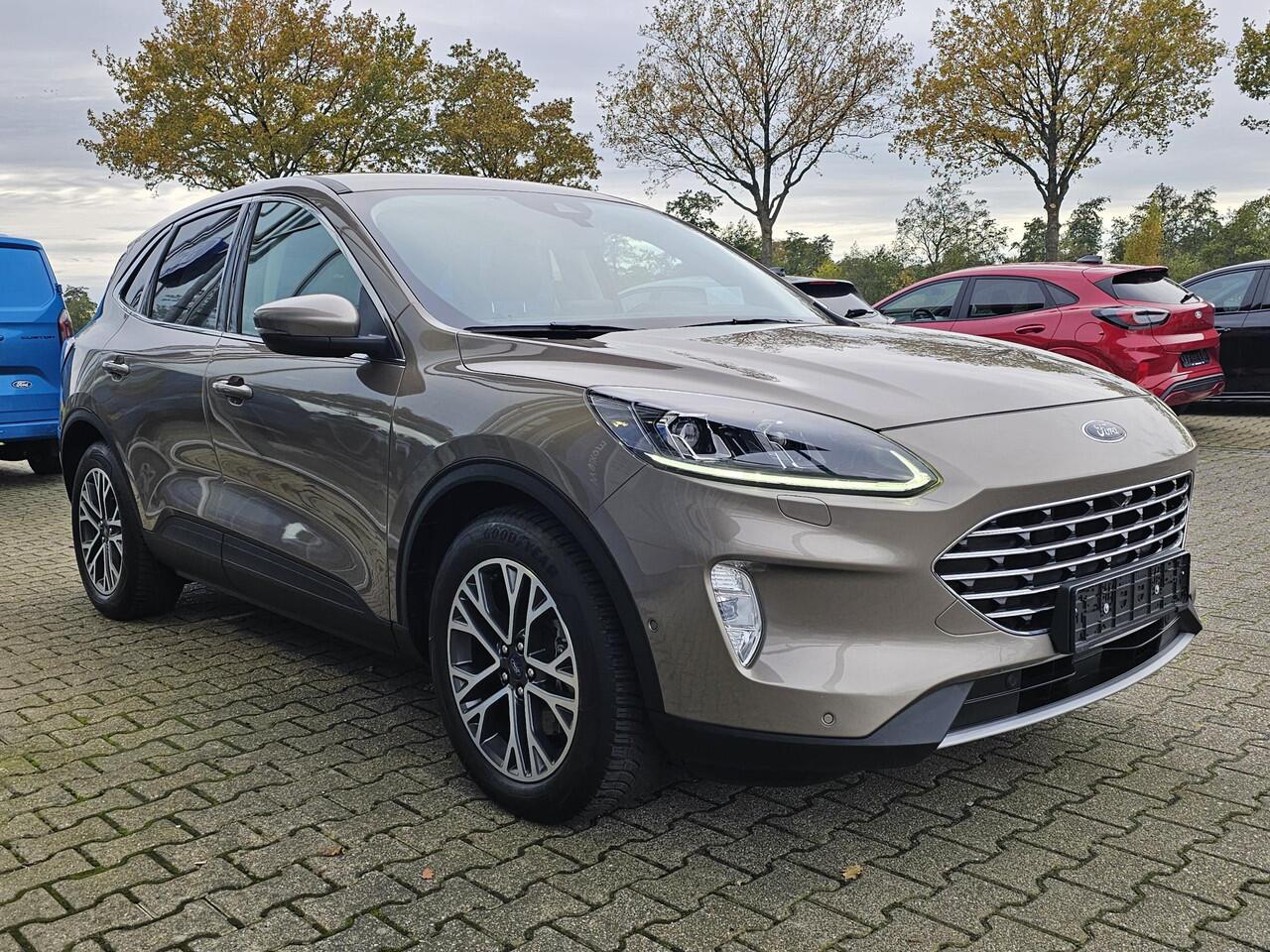 Ford KUGA 2.5 PHEV Titanium X | Trekhaak elektrisch uitklapbaar | Adaptive cruise control | Winter pack | Head up Display | Bang&Olufsen | Half leder