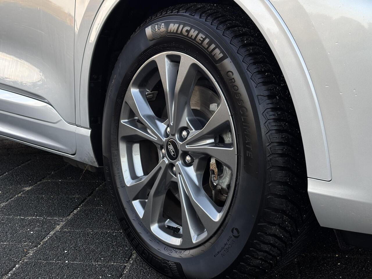 Ford KUGA 2.5 PHEV ST-Line X , Stoel/Stuurverwarming, Sportstoelen, Apple Carplay/Android Auto, Navigatie, Enz...