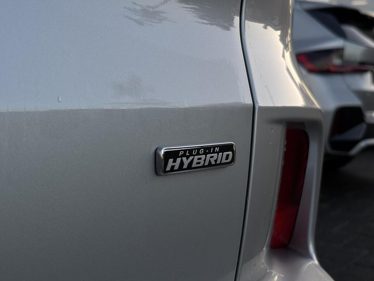 Ford KUGA 2.5 PHEV ST-Line X , Stoel/Stuurverwarming, Sportstoelen, Apple Carplay/Android Auto, Navigatie, Enz...