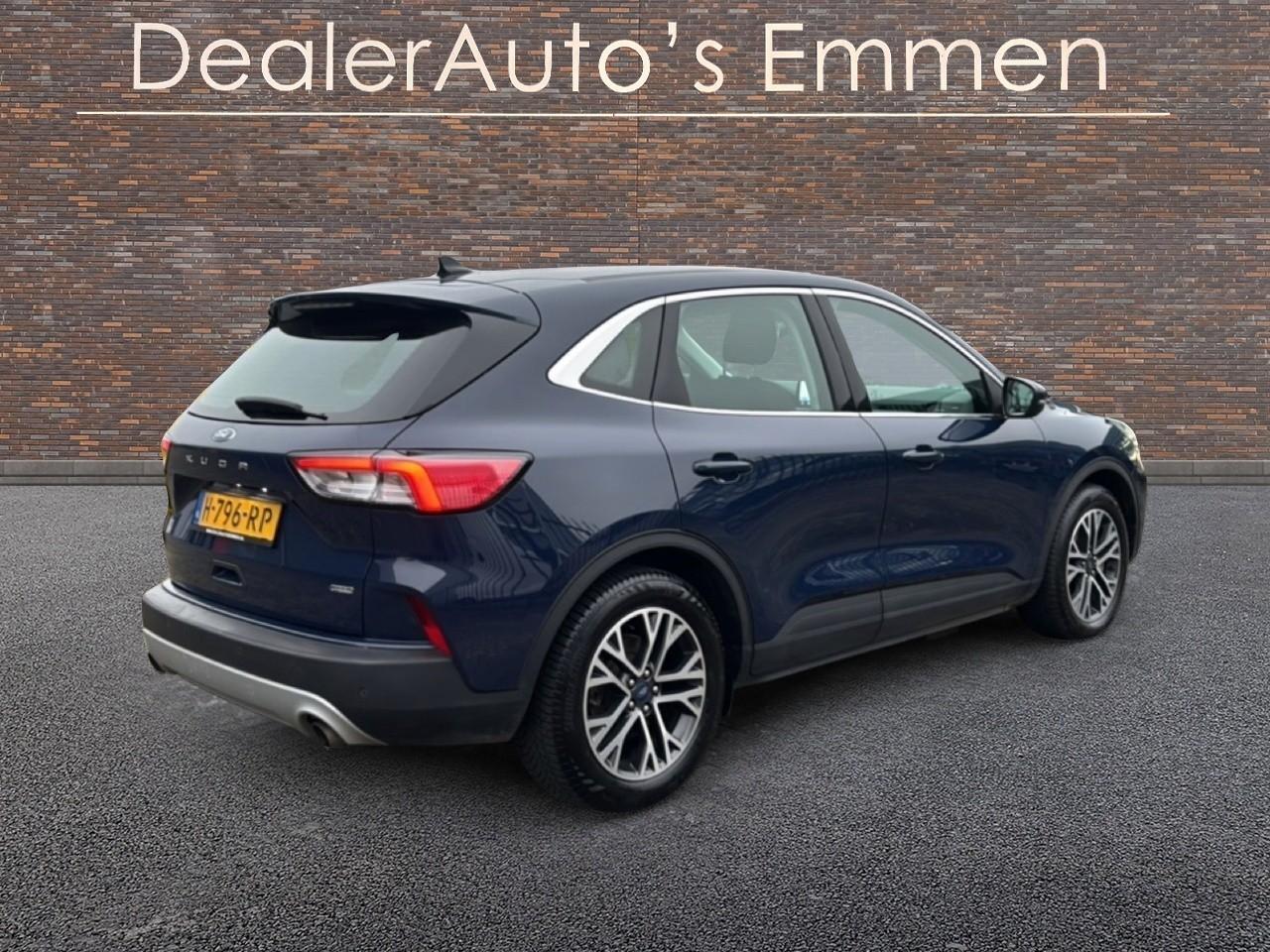 Ford KUGA 2.5 PHEV Titanium