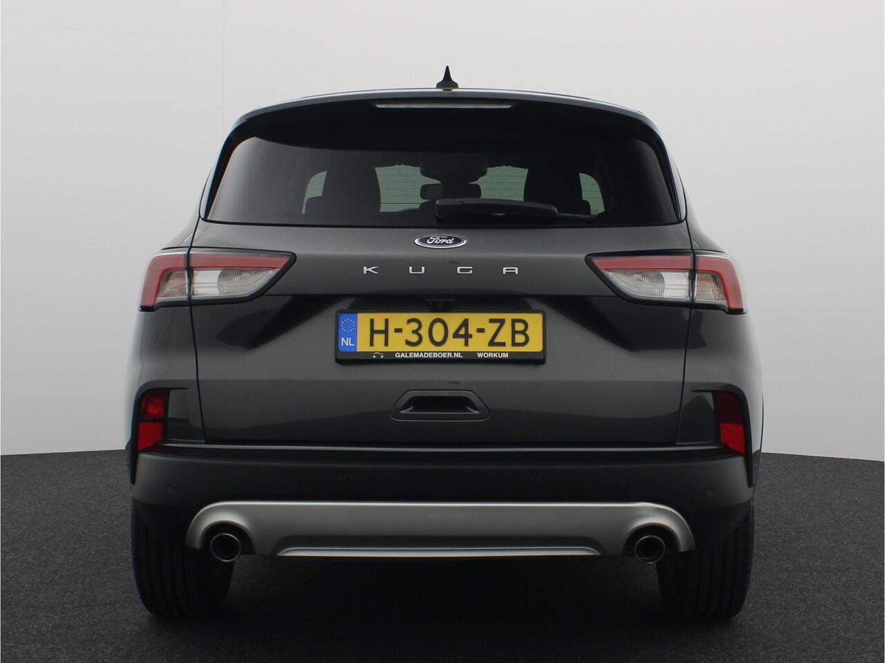 Ford KUGA 1.5 EcoBoost Titanium 1800KG TREKGEW / 360GR CAMERA / KEYLESS / NAVI / CARPLAY / DAB+ / ACC / NL-AUTO