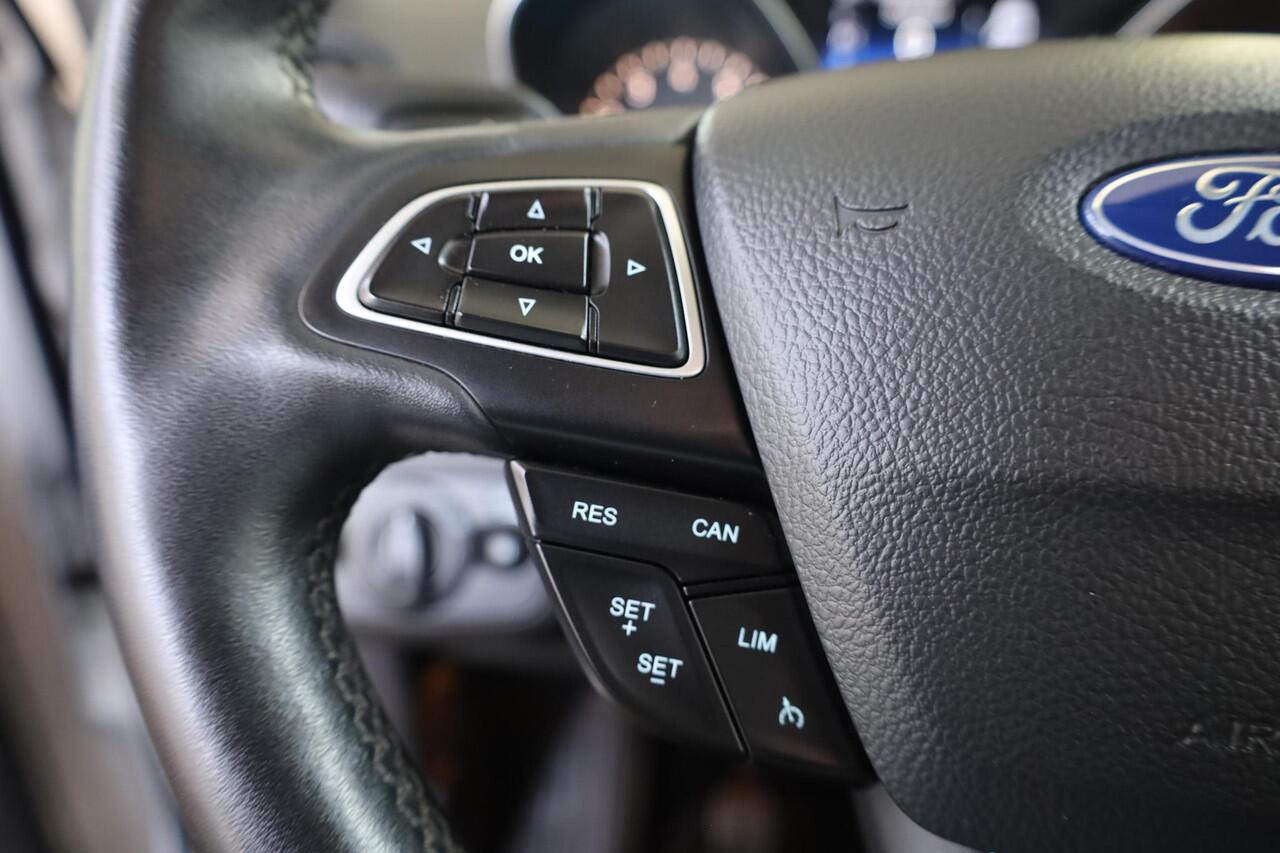 Ford KUGA 1.5 EcoBoost Titanium TREKHAAK-ELEC STUUR/RUIT/STOELVERWARMING CARPLAY 2xPDC NAVI CRUISE 17"LMV ALL-SEASONS ENZ.