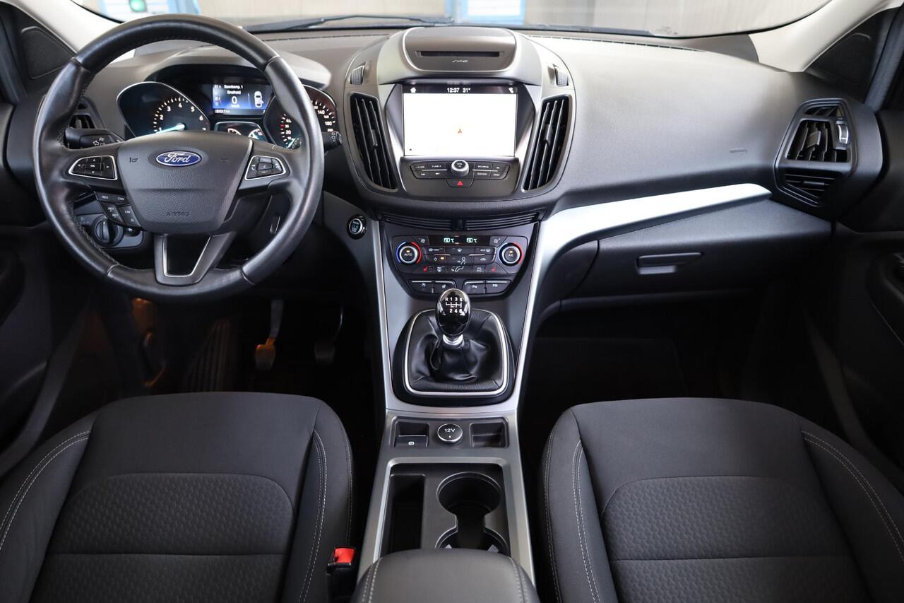 Ford KUGA 1.5 EcoBoost Titanium TREKHAAK-ELEC STUUR/RUIT/STOELVERWARMING CARPLAY 2xPDC NAVI CRUISE 17"LMV ALL-SEASONS ENZ.