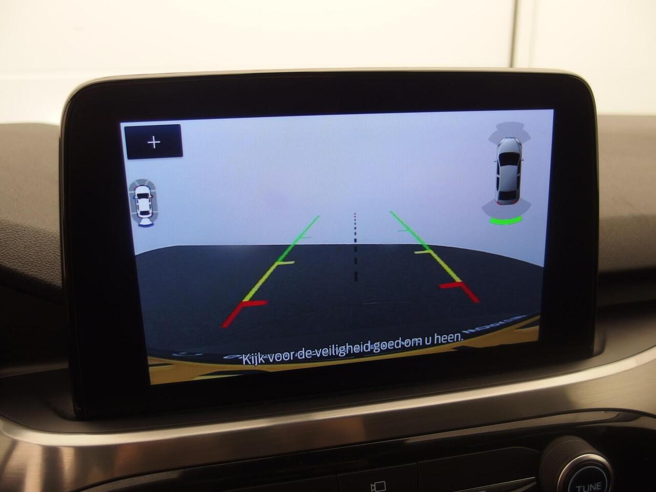 Ford KUGA 1.5 EcoBoost Titanium 1800KG TREKGEW / 360GR CAMERA / KEYLESS / NAVI / CARPLAY / DAB+ / ACC / NL-AUTO