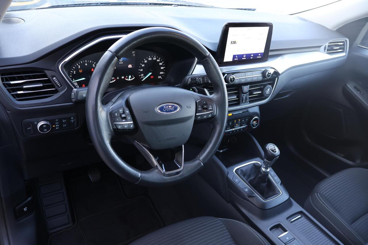 Ford KUGA 1.5 Titanium 1e Eigenaar | Volledig Onderh | BTW | NL-Auto | Winterpack | Camera | Navi | Carplay | Cruise | Keyless | LED | DAB | PDC | Start/Stop