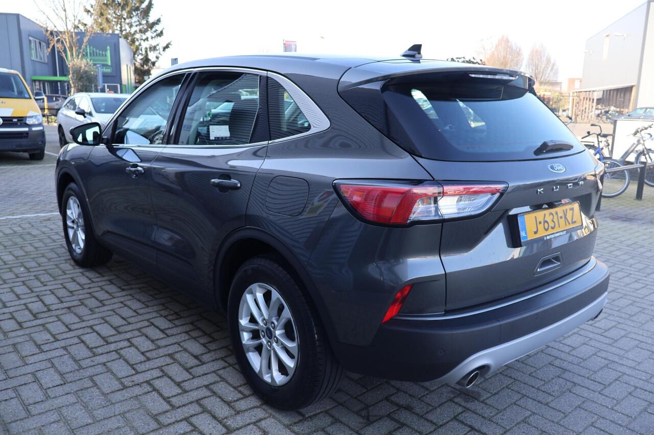 Ford KUGA 1.5 Titanium 1e Eigenaar | Volledig Onderh | BTW | NL-Auto | Winterpack | Camera | Navi | Carplay | Cruise | Keyless | LED | DAB | PDC | Start/Stop