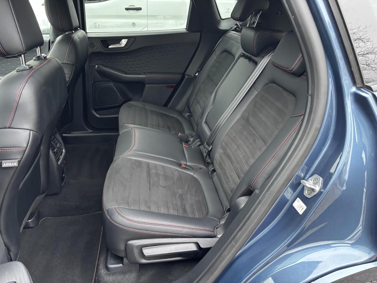 Ford KUGA 2.5 PHEV ST-Line X 225pk Trekhaak | Winterpack | Adaptieve Cruise | B&O audio | Elek Achterklep | 19 inch velgen | Dealer onderhouden