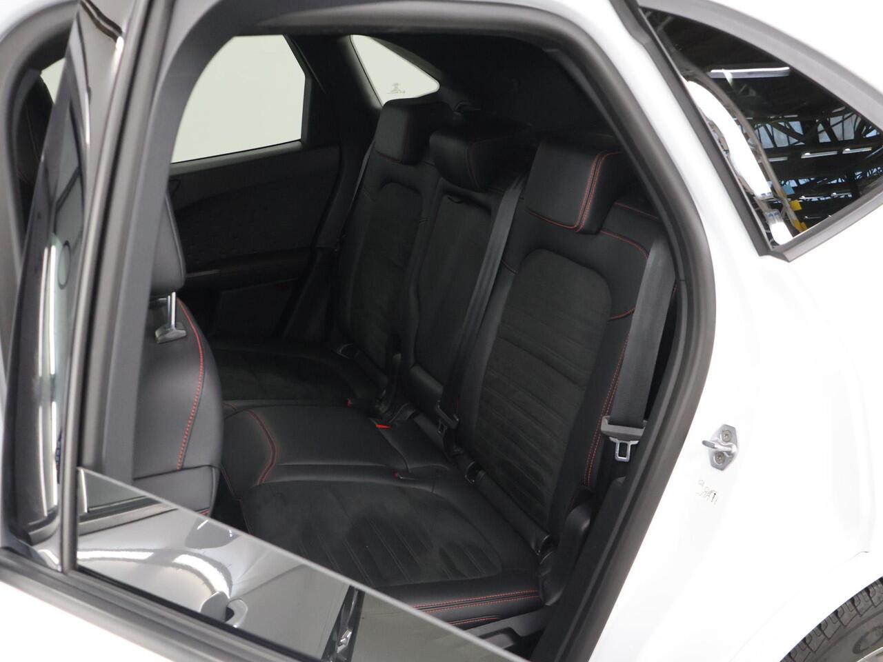 Ford KUGA 2.5 PHEV ST-Line X | Trekhaak | Head-Up | Cruise Control Adaptief | Winterpakket | Leder | B&O | Elektr. Achterklep |