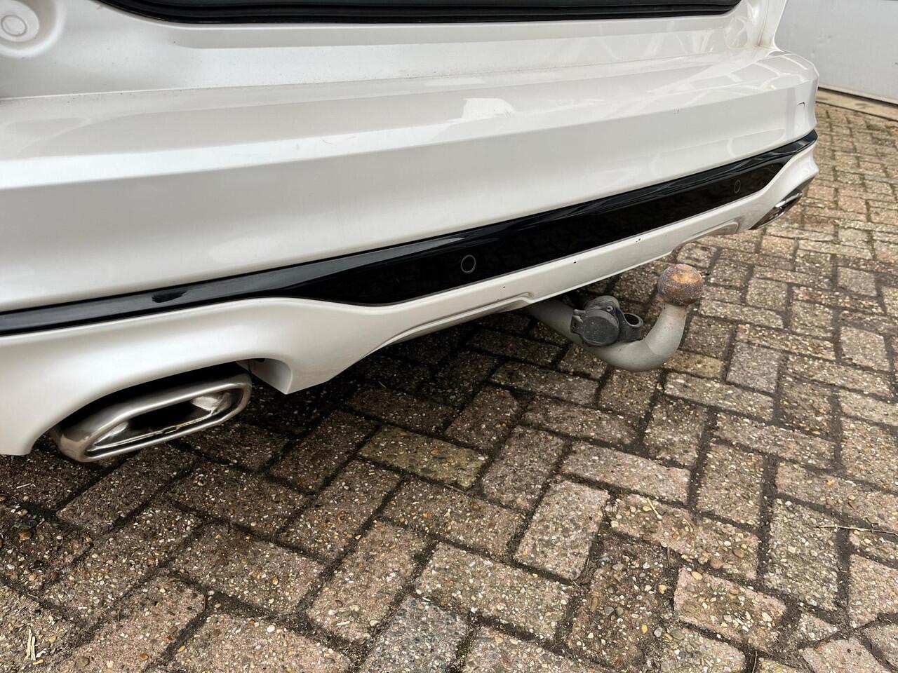 Ford KUGA 2.5 PHEV ST-Line X l Driver Assistance Pack l Winterpack l Trekhaak elektrisch l