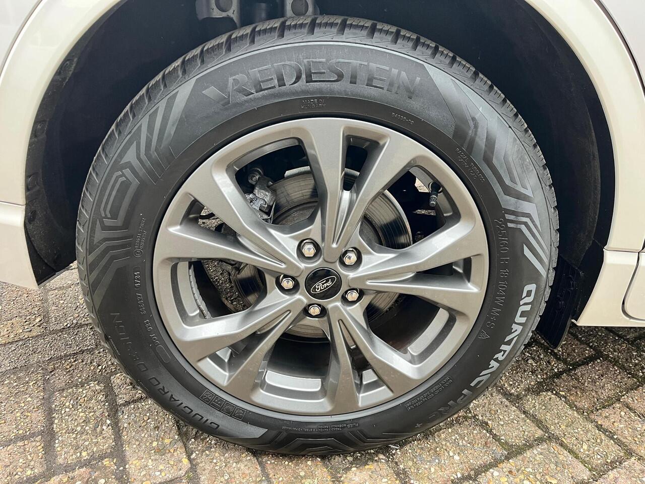 Ford KUGA 2.5 PHEV ST-Line X l Driver Assistance Pack l Winterpack l Trekhaak elektrisch l