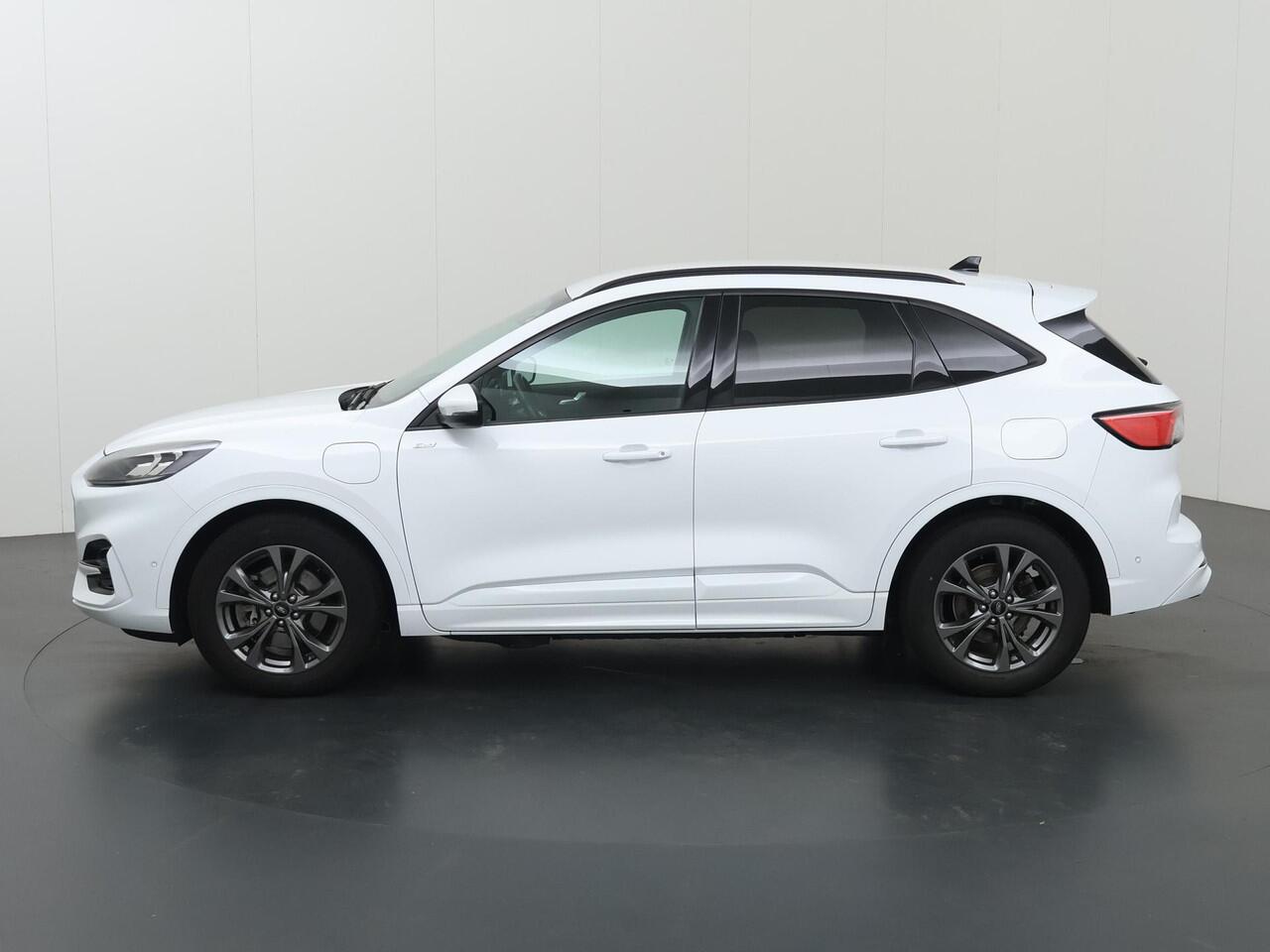 Ford KUGA 2.5 PHEV ST-Line X | Trekhaak Afneembaar | Winterpakket | Cruise Control Adaptief | B&O | Navigatie | Parkeercamera | Navigatie |