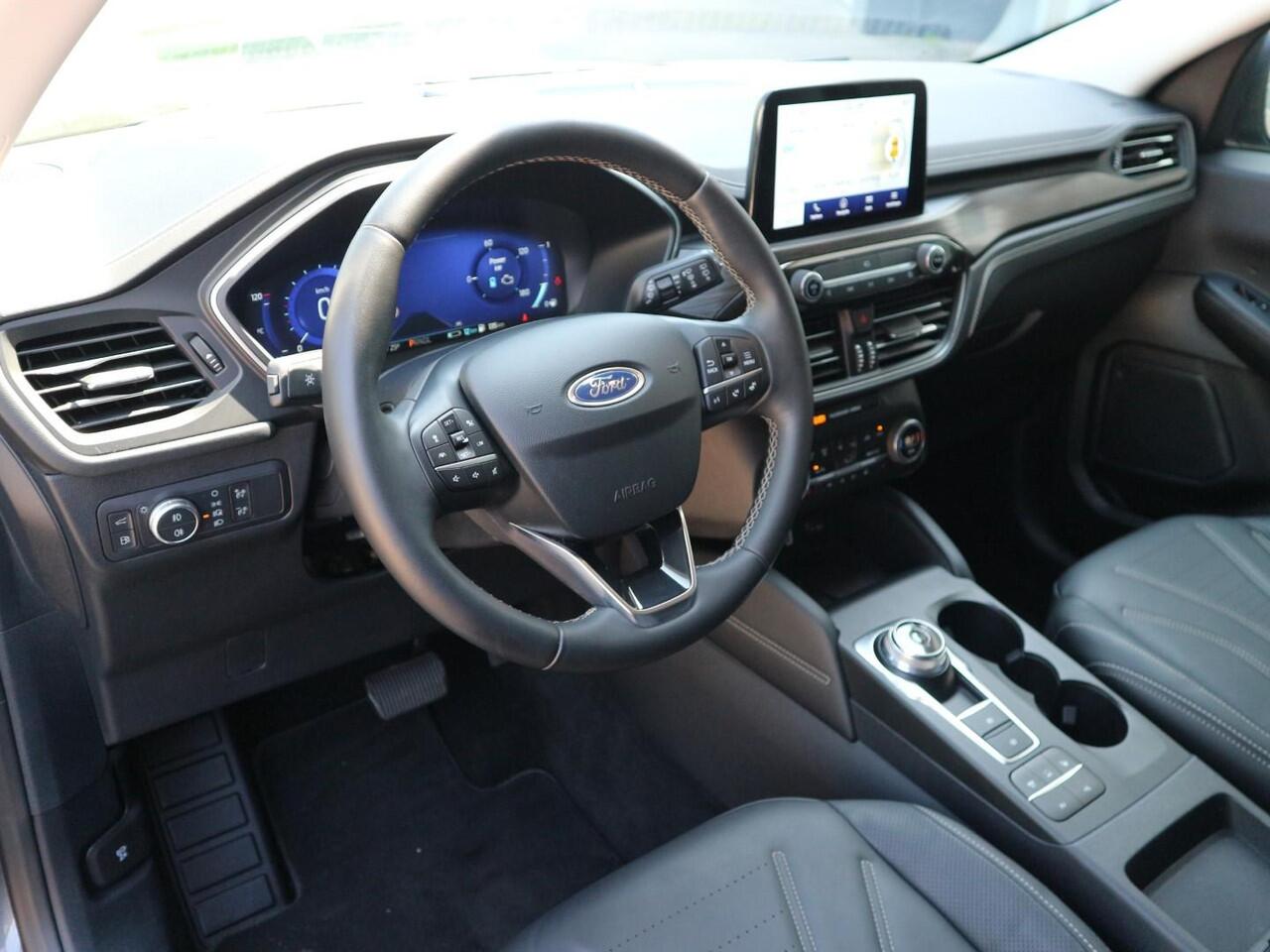 Ford KUGA 2.5 PHEV Vignale * ADAPT. CRUISE * BLIS * WINTER PACK *