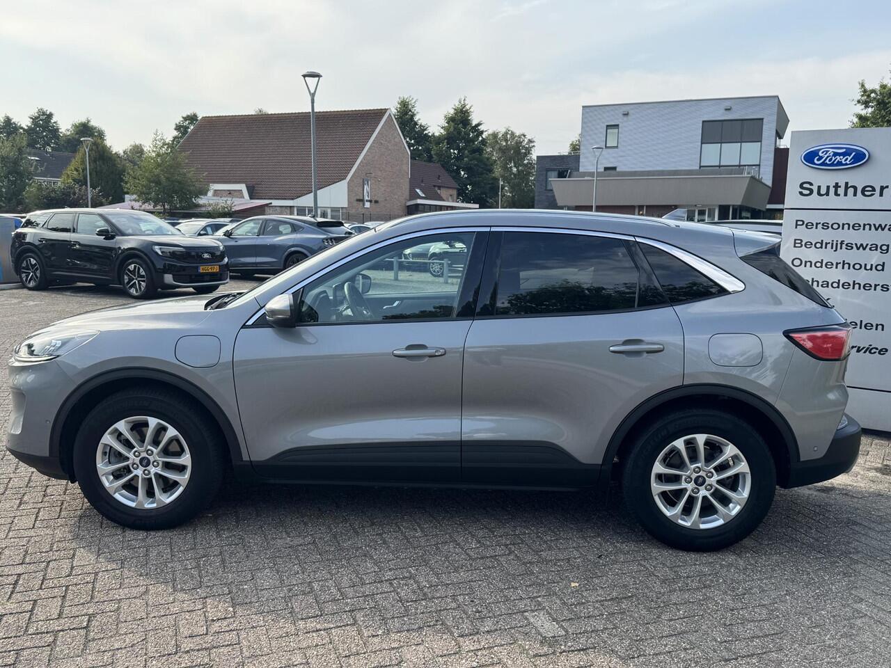 Ford KUGA 2.5 PHEV Titanium | 225pk | Adaptive cruise control | Winter Pack | Dodehoeksensoren