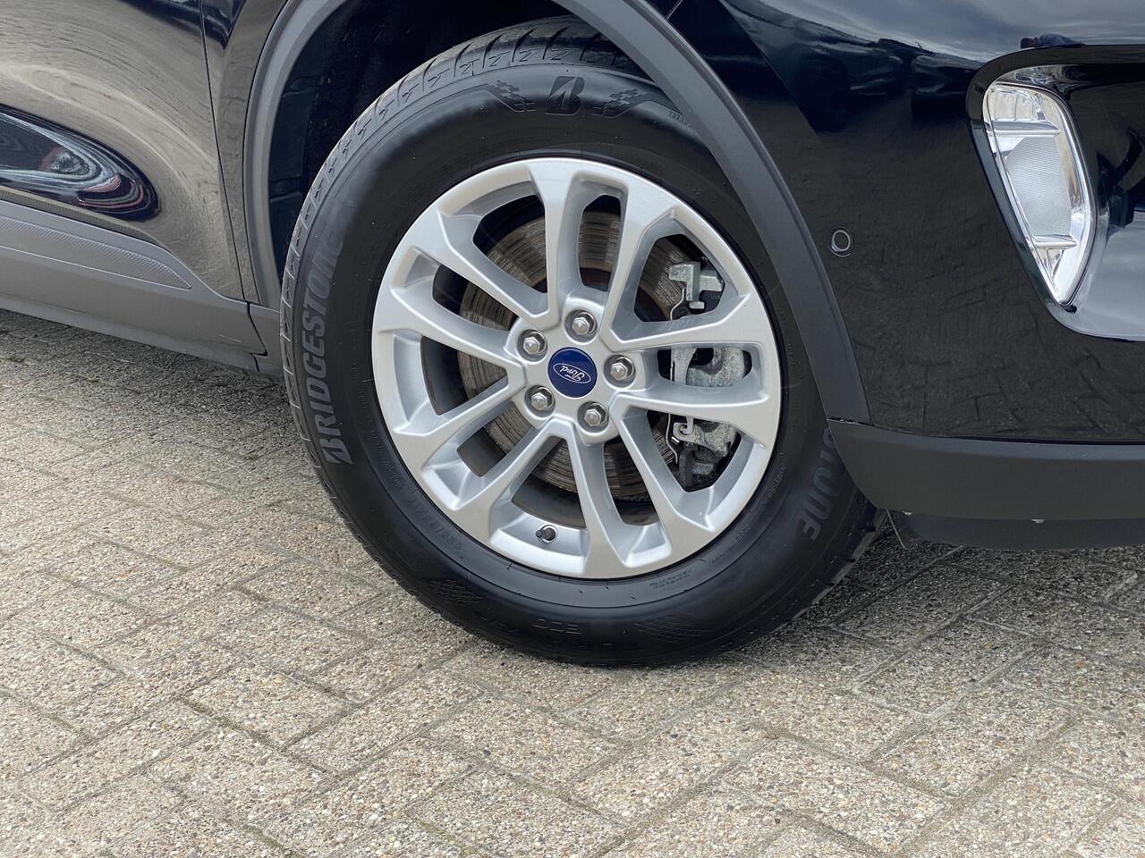 Ford KUGA 2.5 PHEV Titanium | zuid | 225pk | Driver Assistance Pack | Winterpack | 1.500kg Trekgewicht |