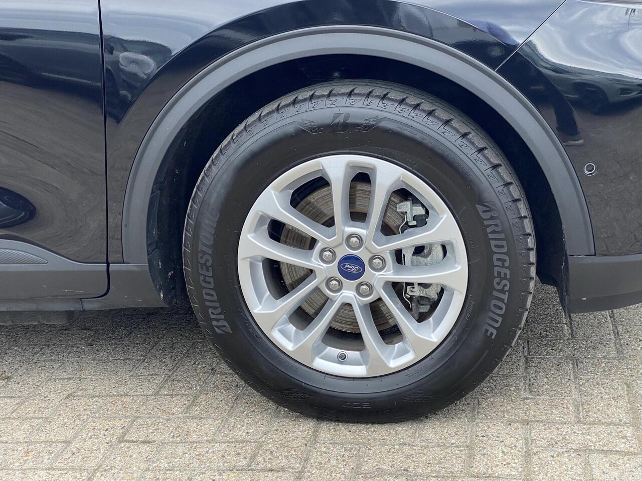 Ford KUGA 2.5 PHEV Titanium | zuid | 225pk | Driver Assistance Pack | Winterpack | 1.500kg Trekgewicht |