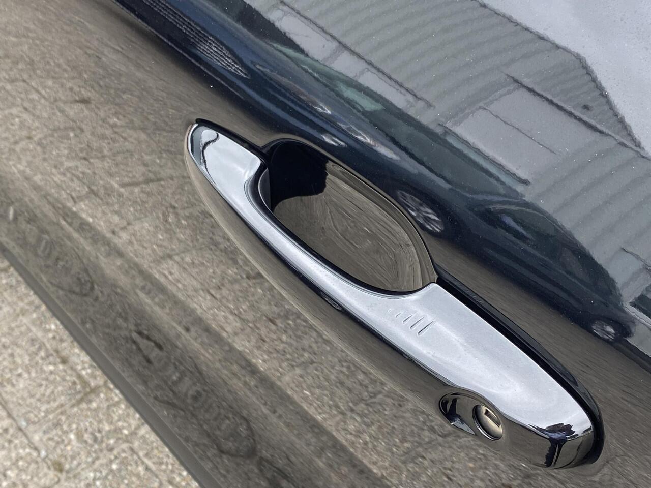 Ford KUGA 2.5 PHEV Titanium | zuid | 225pk | Driver Assistance Pack | Winterpack | 1.500kg Trekgewicht |