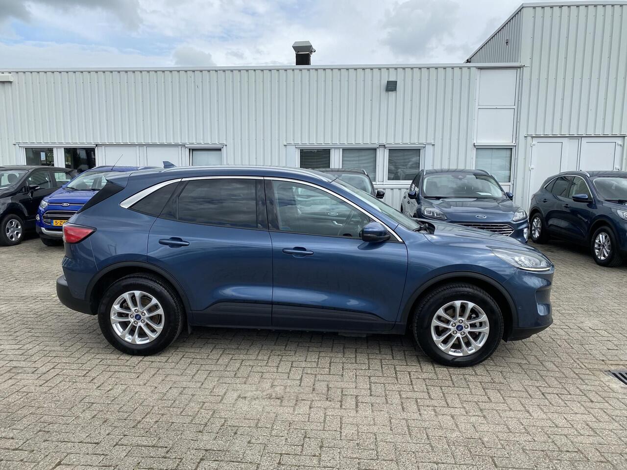 Ford KUGA 2.5 PHEV Titanium 225pk | Driver Assistance Pack | Winterpack | SYNC 3 Navigatie | 1.500kg Trekgewicht