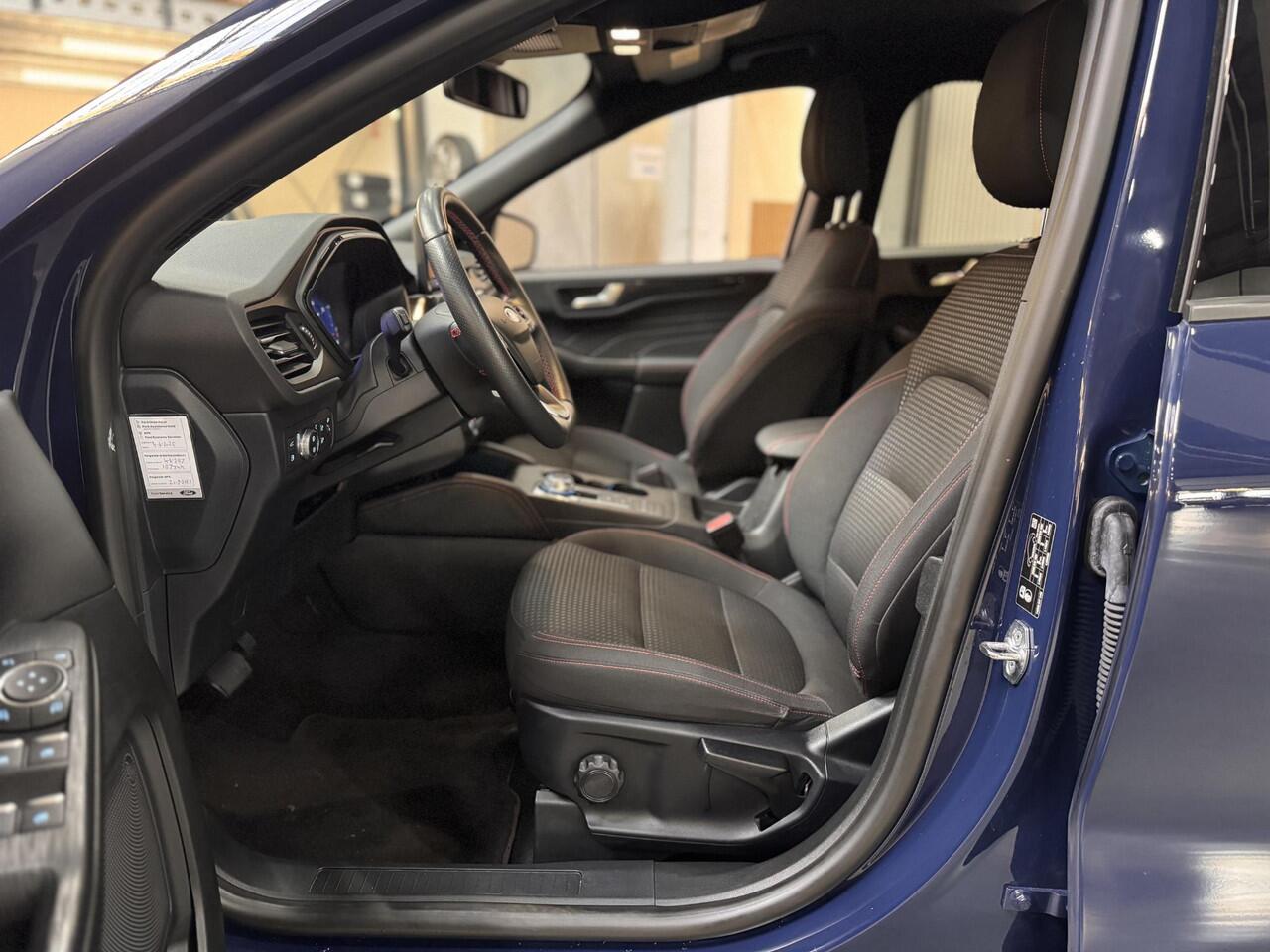 Ford KUGA 2.5 PHEV 225pk ST-Line Navi Camera Winter pack Elek. Achterklep NL-Auto Dealeronderhouden