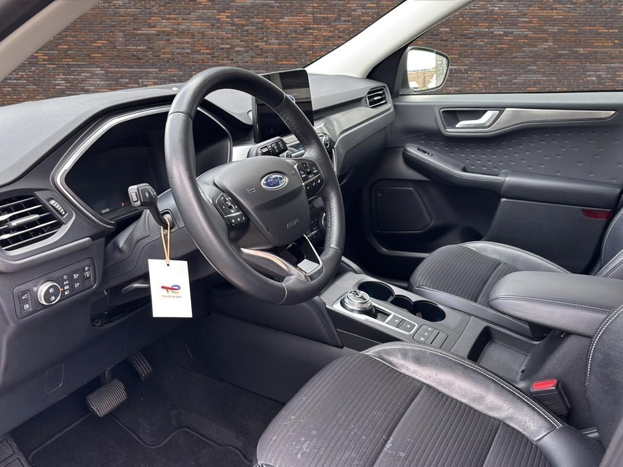 Ford KUGA 2.5 PHEV Titanium X ECC LMV NAVI