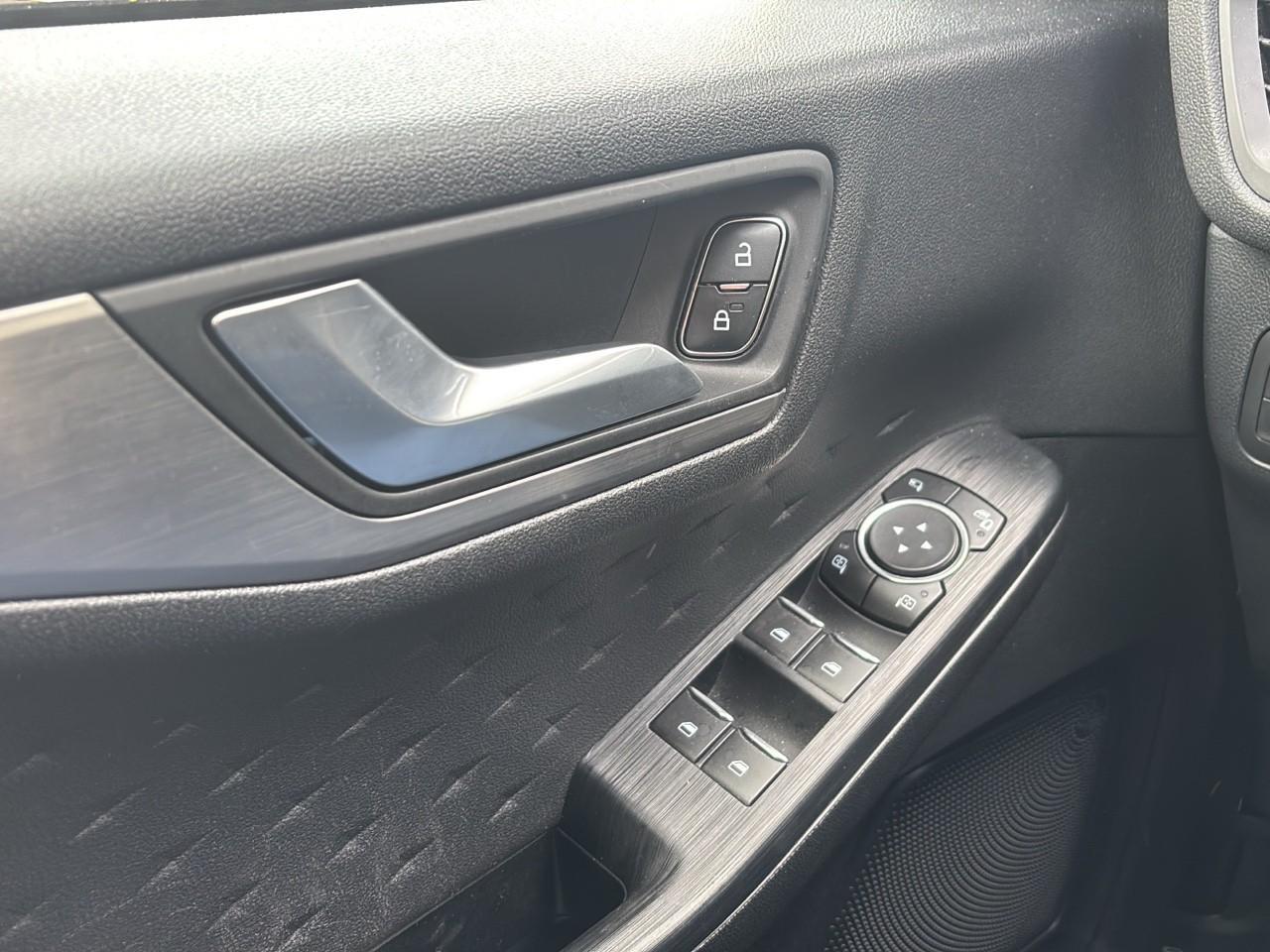 Ford KUGA 2.5 PHEV Titanium X ECC LMV NAVI