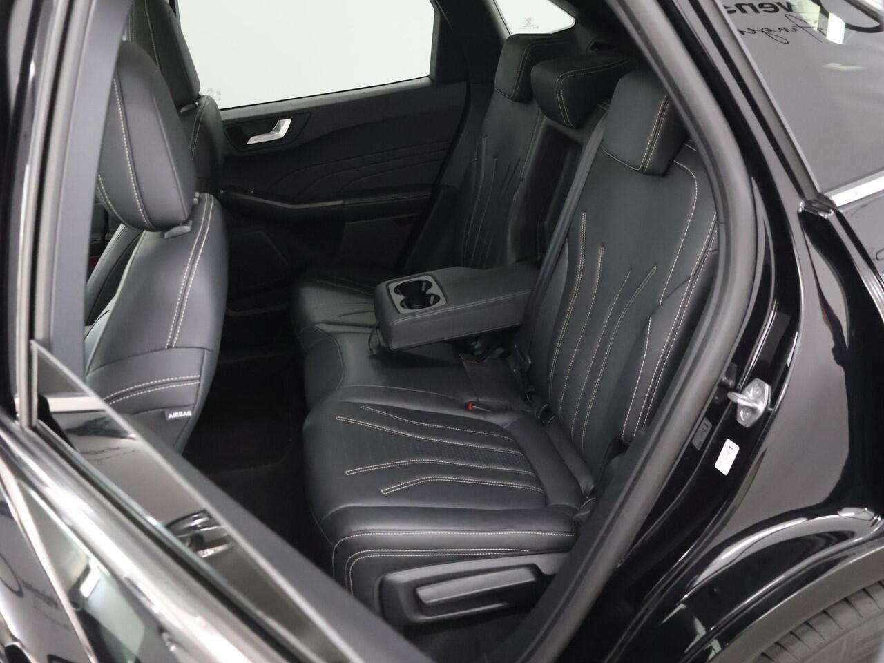 Ford KUGA 2.5 PHEV Vignale | Trekhaak | Panoramadak | Head up | Winterpack | Cruise Control Adaptief | B&O Audio |