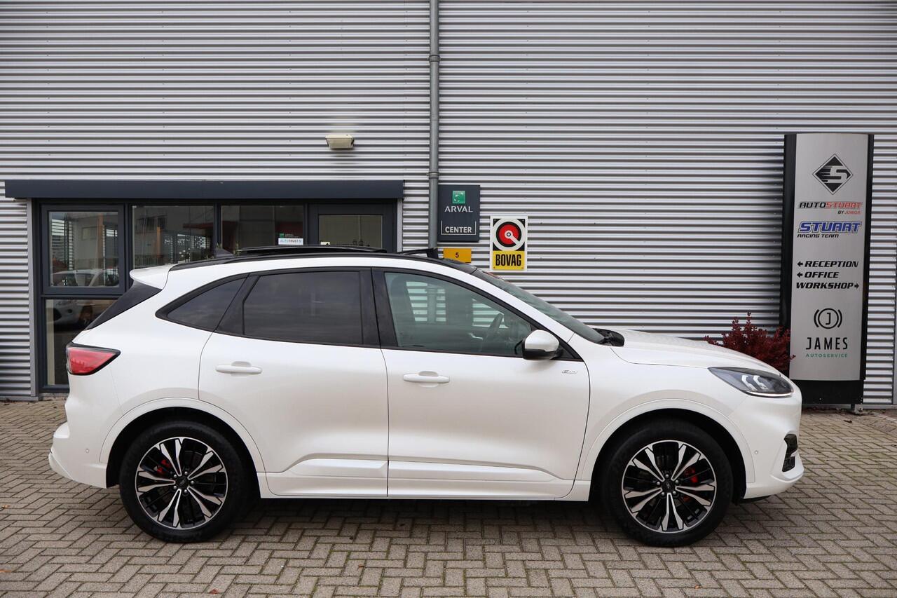 Ford KUGA 2.5 ST-Line X 1e Eigenaar | Volledig Onderh | NL-Auto | BTW | Pano | 360Cam | WinterPack | B&O | 2 Kabels | Elek Stoel/Klep | Head-Up | 2 Zones stoelverwarming | AD Cruise | Navi | Full Led | Keyless | PDC
