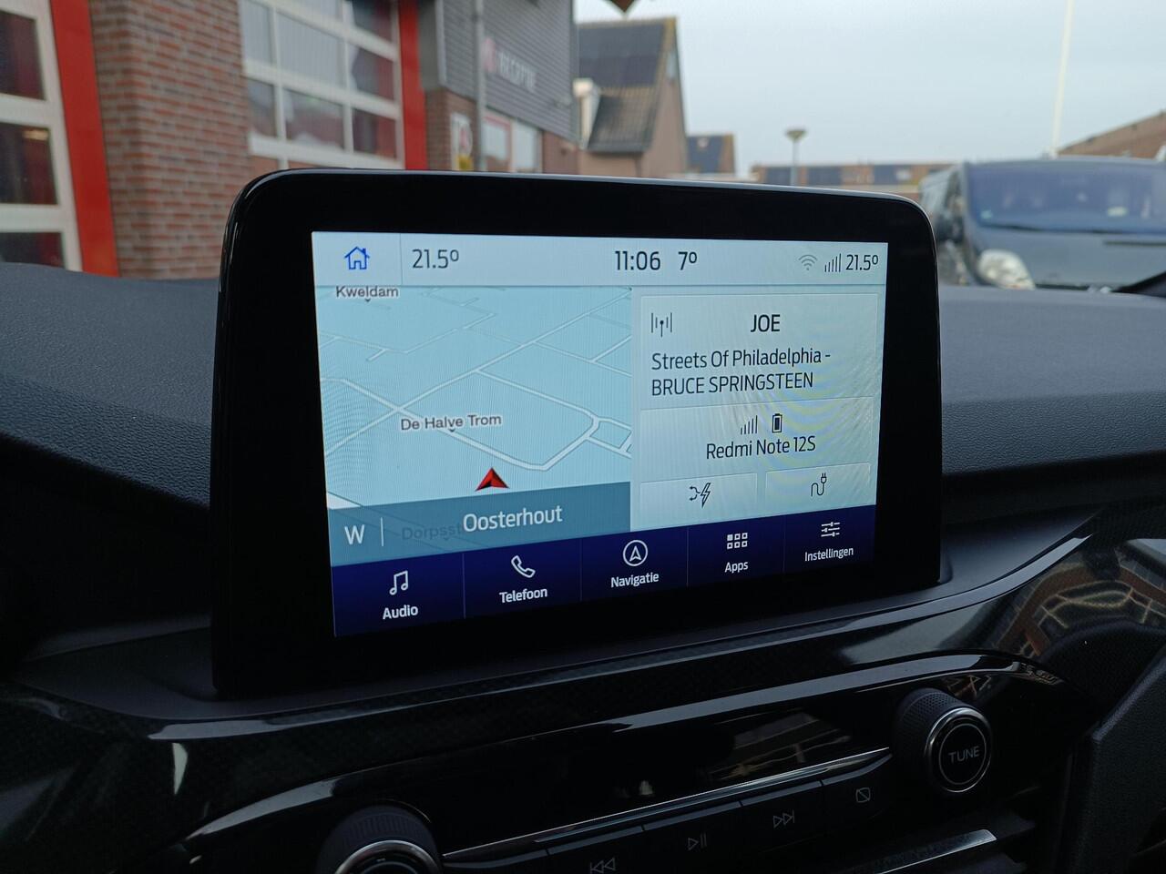 Ford KUGA 2.5 PHEV ST-Line, carplay, cruise