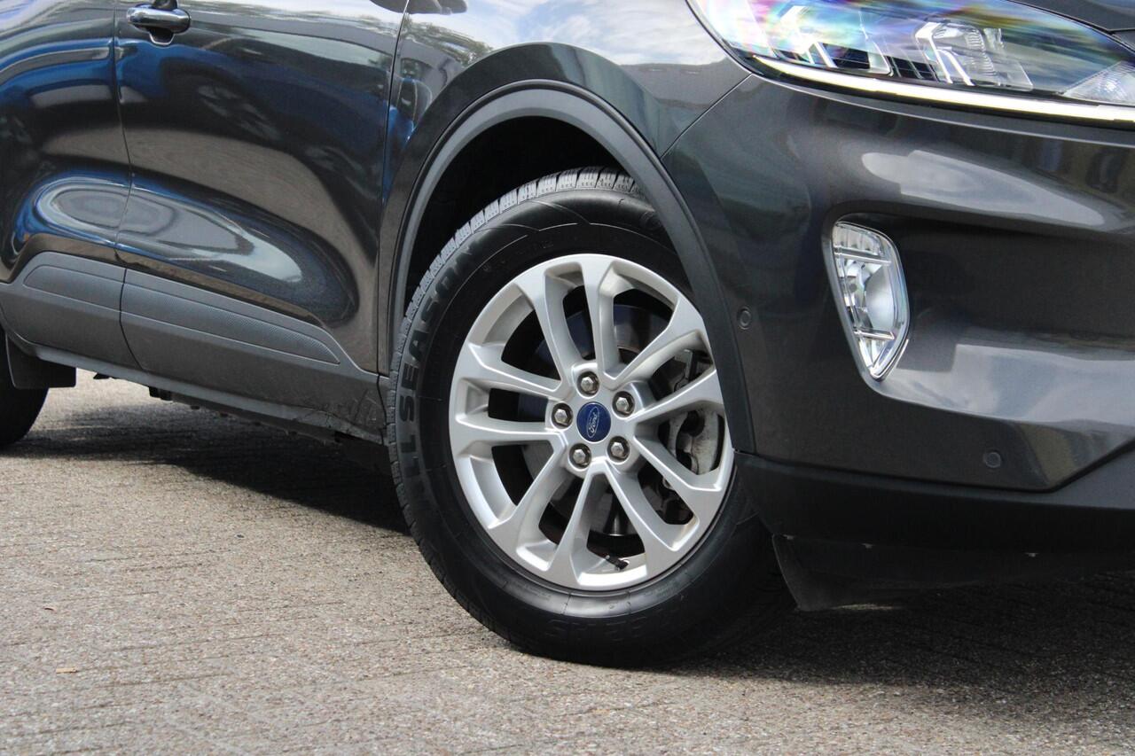 Ford KUGA 2.5 PHEV Titanium 225pk | Adaptive cruise control | Panoramadak | Dodehoeksensoren | Camera| Privacy Glass