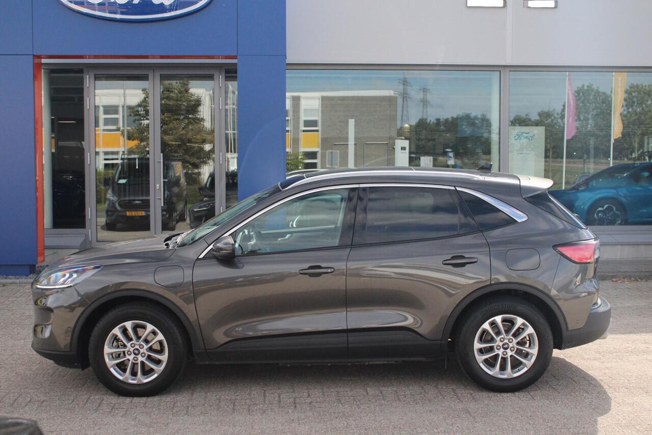 Ford KUGA 2.5 PHEV Titanium 225pk | Adaptive cruise control | Panoramadak | Dodehoeksensoren | Camera| Privacy Glass