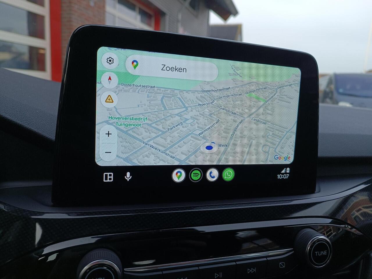 Ford KUGA 2.5 PHEV ST-Line, carplay, cruise