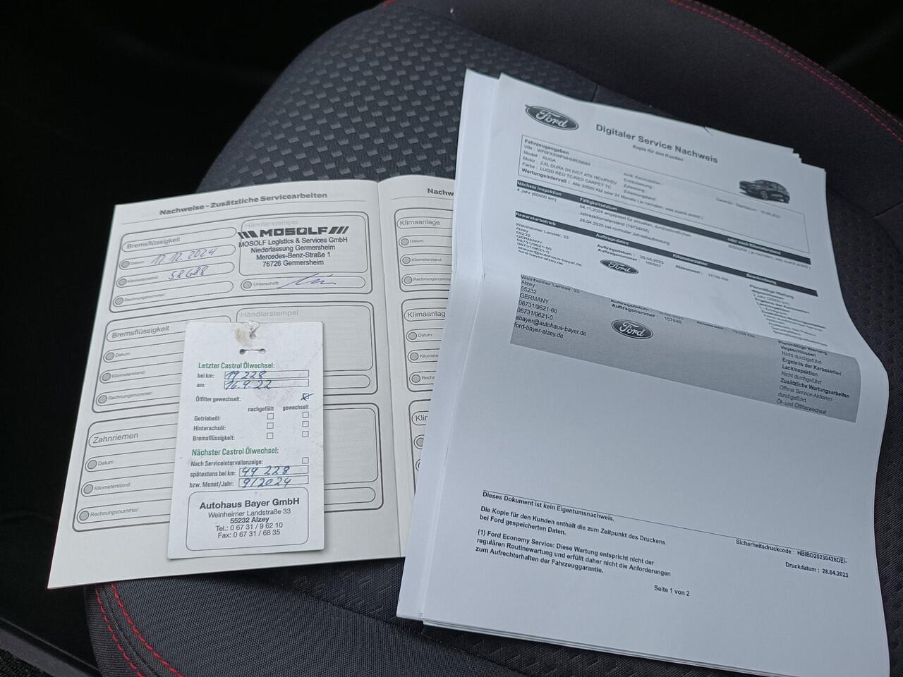 Ford KUGA 2.5 PHEV ST-Line, carplay, cruise