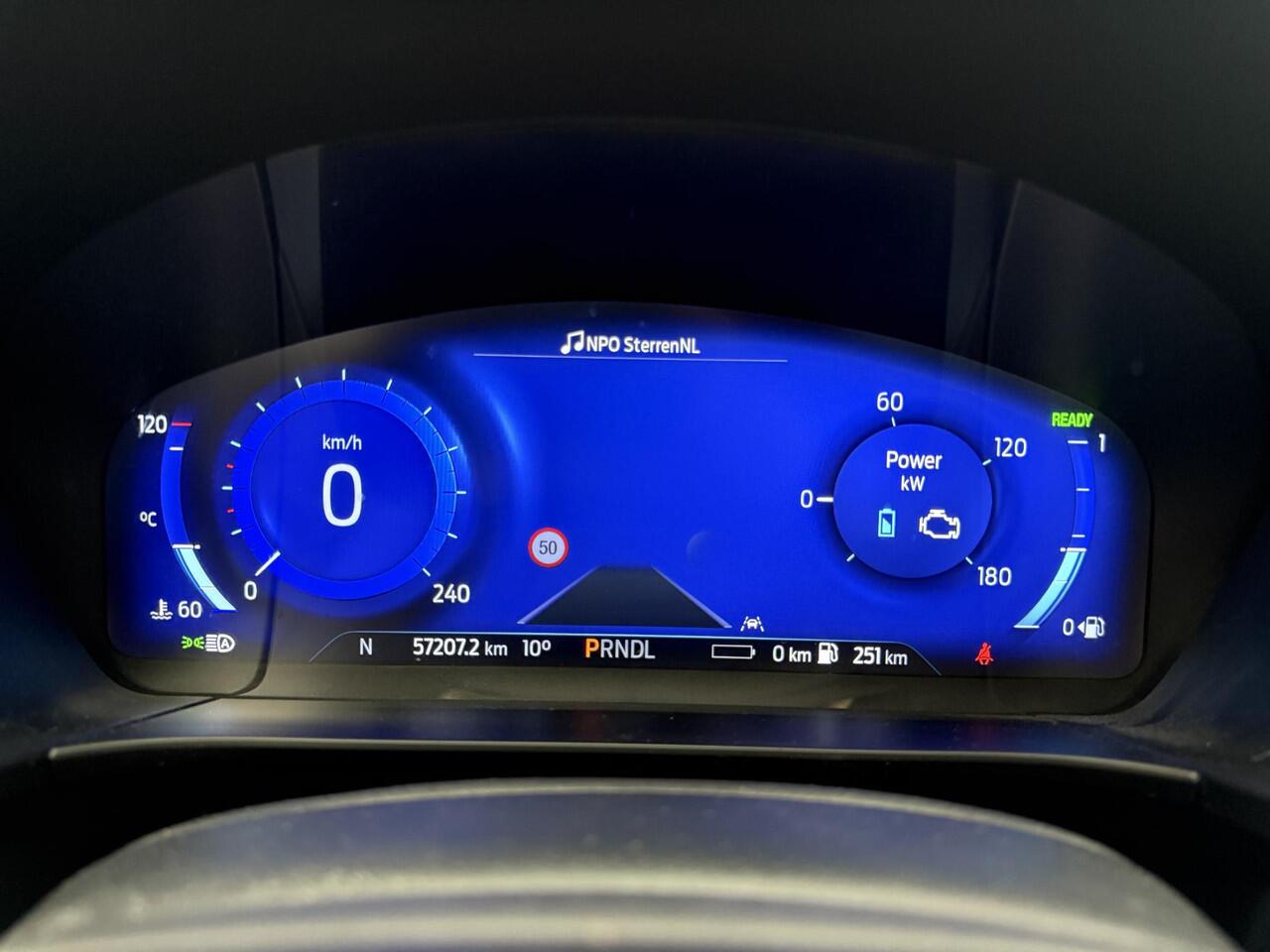 Ford KUGA 2.5 PHEV Vignale Panorama | Stoel-/stuur verwarming | Elekt. trekhaak | Elekt. memorie stoel