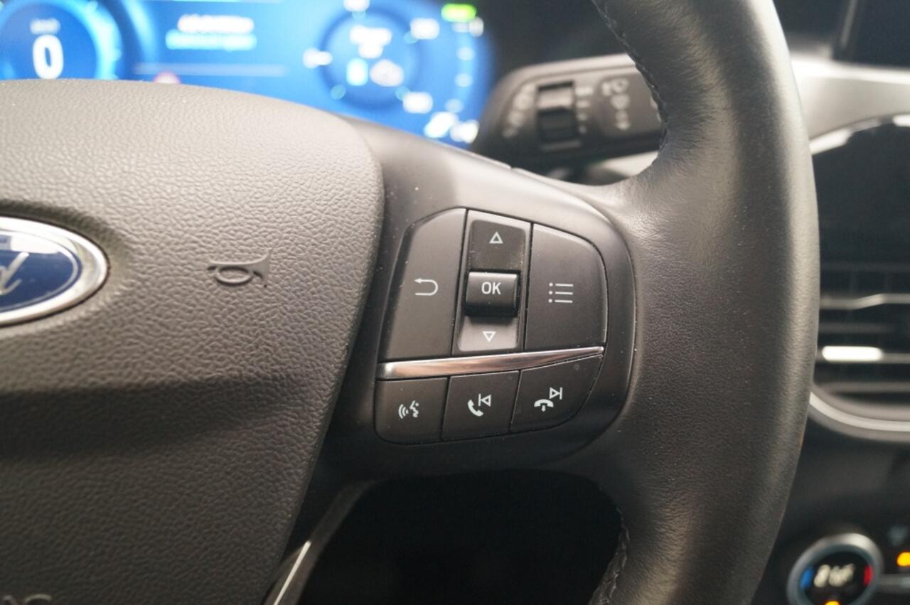 Ford KUGA 2.5 PHEV Titanium X -NAVI-ECC-PDC-