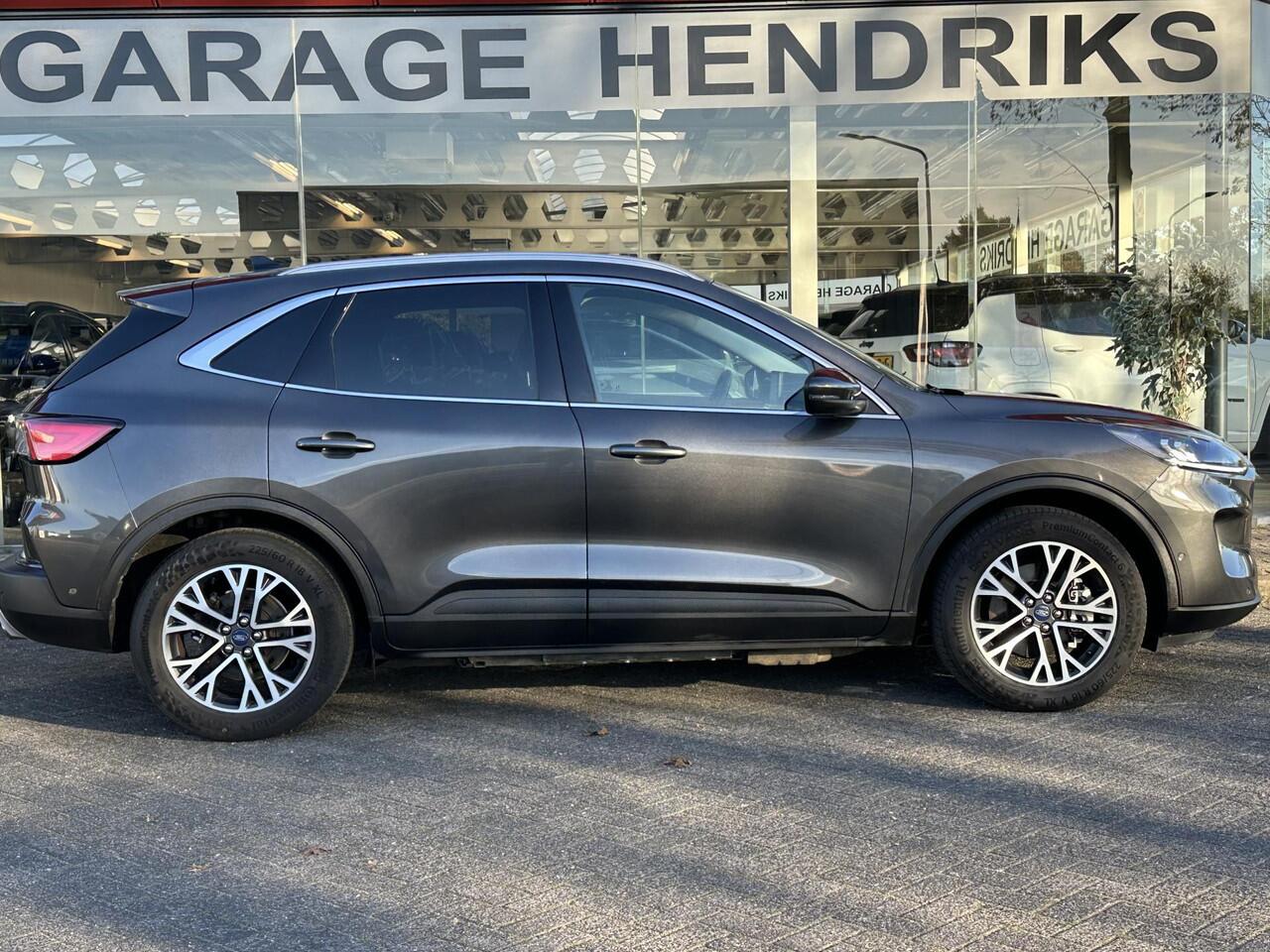 Ford KUGA 2.5 PHEV Titanium X | Winterpack | Trekhaak 1.200kg | CC adaptief |Climate | Navi | occasion