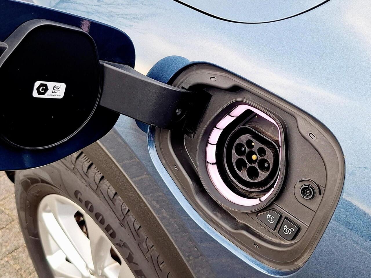 Ford KUGA 2.5 PHEV Titanium | Winterpack | Adaptive CC | Blindspot | Climate | Navi | occasion