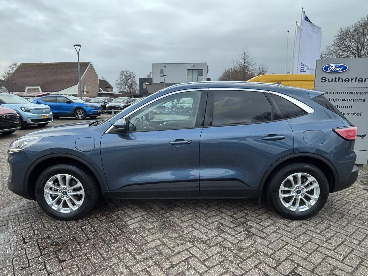 Ford KUGA 2.5 PHEV Titanium 225pk | Winterpack | Digitale Cockpit | 1.500kg Trekgewicht | All Weather Banden