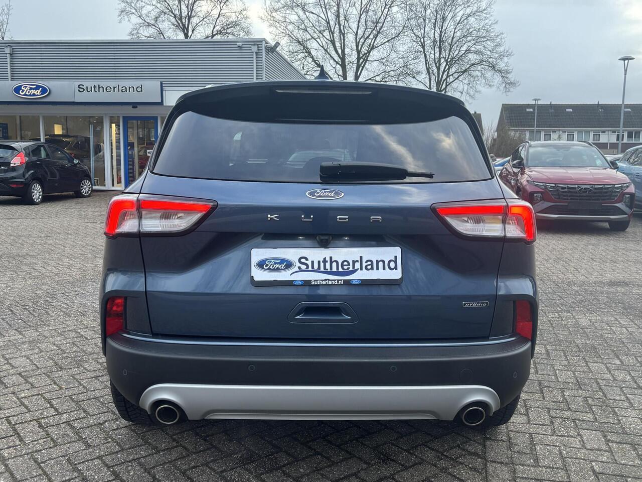 Ford KUGA 2.5 PHEV Titanium 225pk | Winterpack | Digitale Cockpit | 1.500kg Trekgewicht | All Weather Banden